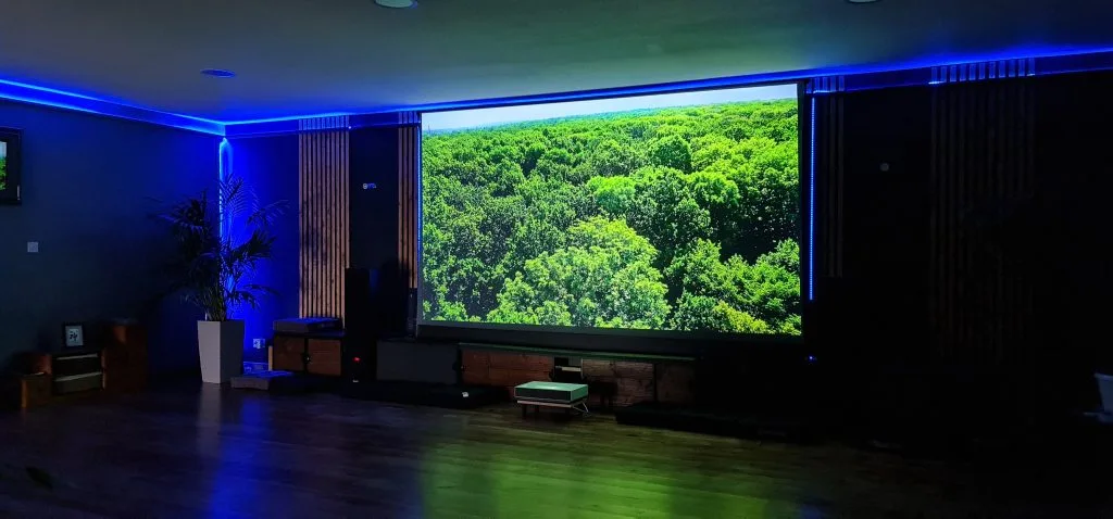 Salle Kalia Normandie — photo 7 : intérieur de la salle parquetée à Mouen